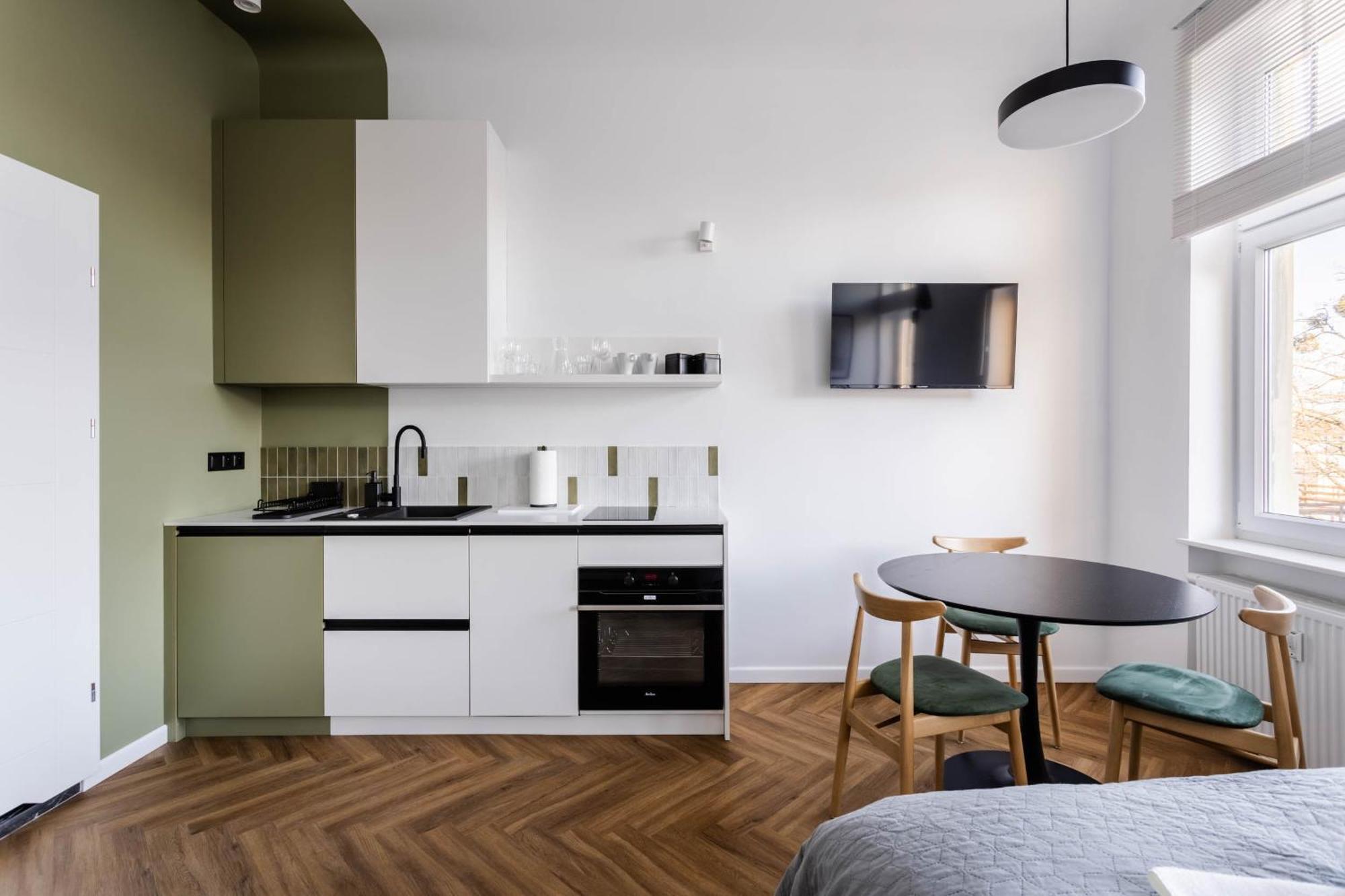 Przytulne I Komfortowe Studia Very Berry W Poznaniu By Noclegi Renters Kültér fotó