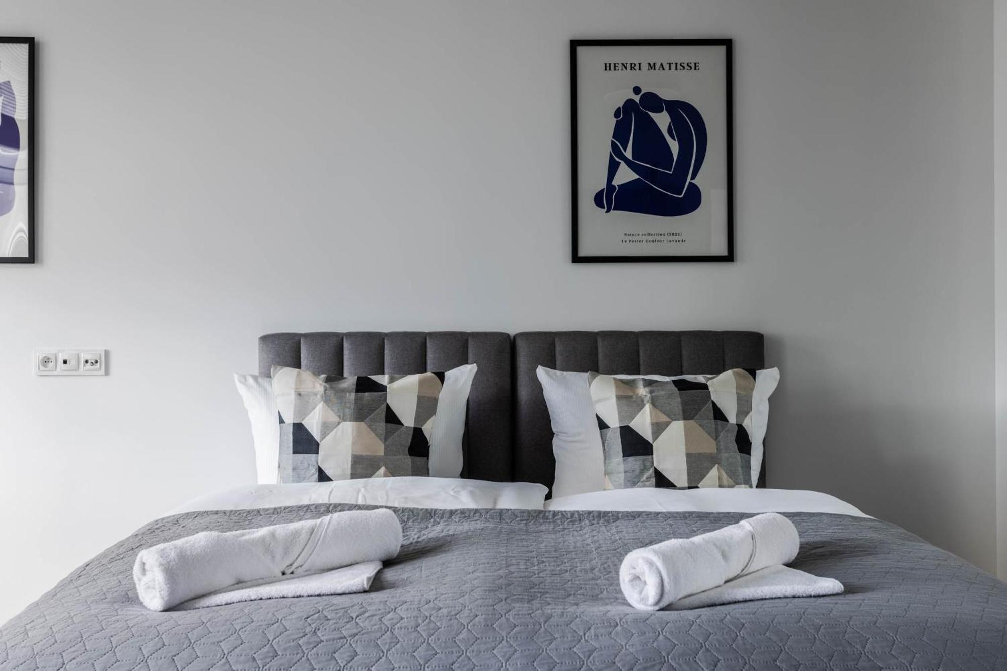 Przytulne I Komfortowe Studia Very Berry W Poznaniu By Noclegi Renters Kültér fotó